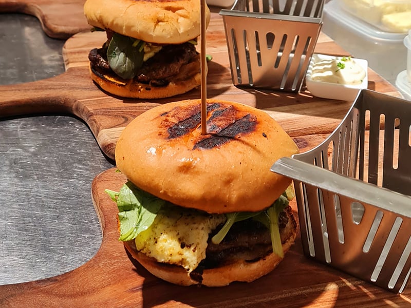 Burgers Olive Branch Restaurant Carterton 800 1